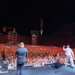 Ricky Martin Instagram – Buenos Aires, no me dejas de sorprender. Esta noche no duermo. Gracias por como me miras, como me quieres, por tus sonrisas, tu cariño, tu fuerza, tu aplauso. Hoy Puerto Rico y Argentina se unieron por la música (una vez más) Sigo tan agradecido.
Mañana les enseño más de lo que fue mi noche en Estadio Vélez
.
📷: @leandrovco
Styled by @dvlstylist Buenos Aires, Argentina