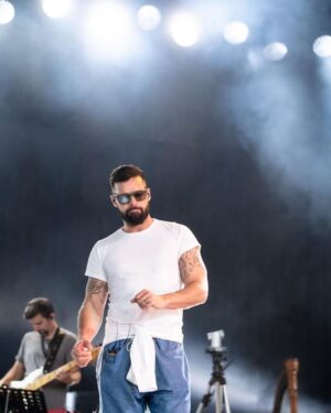 Ricky Martin Instagram - #soundcheck
.
📸: @leandrovco