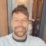 Ricky Martin Instagram – How lucky! Stranded in this beautiful place because of a snowstorm. We start the year in abundanceβ¦ SNOW ABUNDANCE π βοΈ βοΈ
Happy New Year everyone ππ