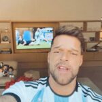 Ricky Martin Instagram – Dios. Que locura. ¡Enhorabuena! #Argentina #worldcup #Final