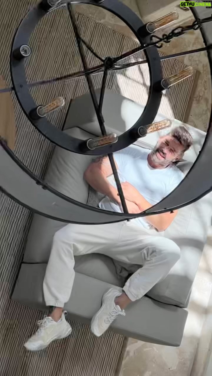 Ricky Martin Instagram - @jwanyosef ‘s point of view