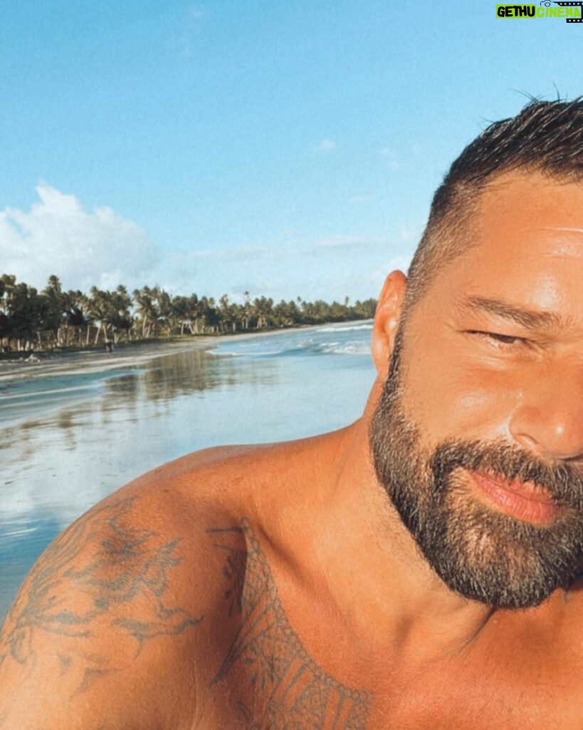 Ricky Martin Instagram - El mar, siempre es una buena idea. Puerto Rico