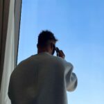 Ricky Martin Instagram – Cada foto es una llamada de trabajo diferente. Me encanta lo que hago. 

#OtraNocheEnLA es #1 en México. Gracias por el amor mi gente. Gracias @sonymusicmexico por su apoyo. 

Listos para la gira que empieza el 8 de marzo en el Foro Sol de la #CDMX. ¡Nos vemos pronto!

📷: @rondenepr Mexico City, Mexico