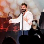 Ricky Martin Instagram - ¡Seguimos! NONSTOP!🙏☀️ 📸: @leandrovco