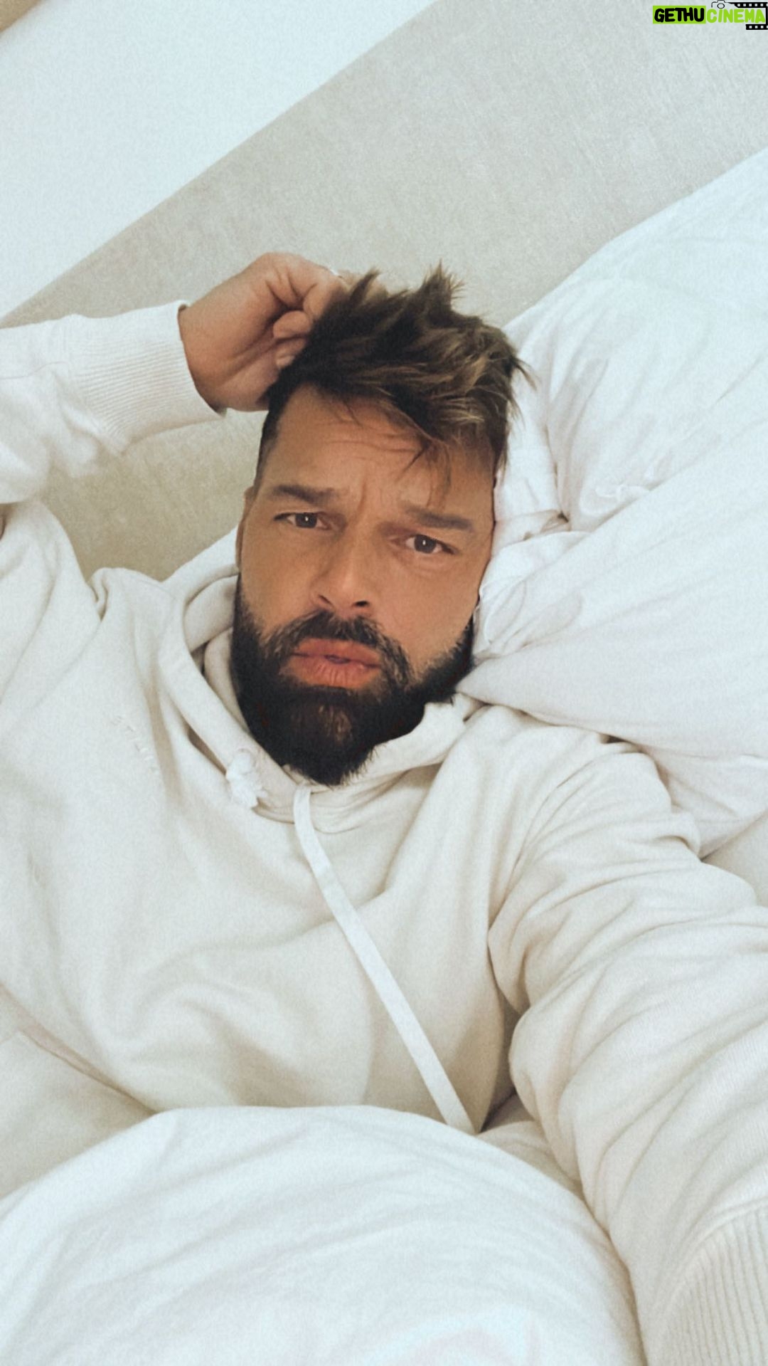 Ricky Martin Instagram - Sunday video/photo dump! It’s #pridemonth after all 😉