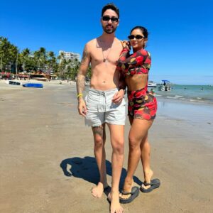 Rico Melquiades Instagram - Rileide Vive ☀️🌴🐝🔥