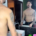 Rico Melquiades Instagram - Manchas escuras, foliculite, estrias vermelhas e cicatrizes deixarão de ser um problema para a sua autoestima! O ÓLEO CORPORAL N°1 DO MERCADO que possui benefícios incríveis para a sua pele está com descontos IMPERDÍVEIS no site! Aproveite e garanta já o seu com 10% DE DESCONTO e FRETE GRÁTIS para TODO o Brasil utilizando o meu CUPOM: RICO10 @rosaselvagem Link nos stories 🙂