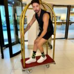 Rico Melquiades Instagram - Em todo lugar e a qualquer hora, a @jogueblaze tá do meu lado e eu sigo faturando. Entre agora e garanta um bônus de até UM MIL REAIS E 40 RODADAS GRÁTIS. jogue com responsabilidade! *um site para maiores de 18 anos!