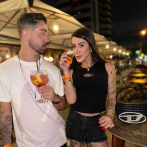Rico Melquiades Instagram - Elas são mulher de porta de BAR 🍻🍺
