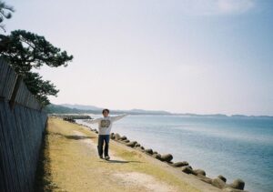 Rinne Instagram - 俺の悩みなんてこの海に比べたらちっぽけだぜ。みたいなこと絶対に言わん。
俺の悩みは木星くらいデカい
