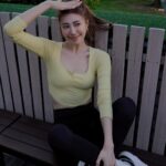 Ring Liao Instagram - 什麼時候開始養成睡不飽體質的？ 大概就是從開始當教練之後⋯⋯ 今日起床時間：8:00am 大學都沒有這個時間起床過😂😂😂 #肉收褲 #小腹失蹤術 #零破綻肉收系列 #WaveShine #WaveShine讓妳更美麗 #打造你的美波日常 #歐美微辣設計女裝 WEEE Fitness