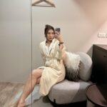 Ring Liao Instagram - 你們會有每個月生理期來不適的問題嗎？ 我除了有經前症候群（頭痛、腰酸、水腫） 在經期的前三天也會特別不舒服，疲勞感非常嚴重 甚至有時候需要靠止痛藥才能好好工作🥲 最近看到東方暖宮這個課程, 特別針對女生的子宮去做調理 身邊的朋友每個做完都說真的改善很多經期上的不適 我立刻找 @chu__mei 預約！ 原本以為是去睡覺的 結果根本是超深層的肌肉按摩！ 還有手技淋巴循環！ 我平常太容易胃脹氣了 按到腹部的時候整個肚子一直咕嚕咕嚕叫！ 而且療程結束回家後,我直接上了兩次廁所 覺得體內的宿便也一起排乾淨了😳 除了調理子宮，連腸道都一起調理了Super amazing! 好期待這次生理期來的感受 這絕對是女生必須投資保養的課程 ☄️東方元氣暖宮流程 60分鐘/堂 原價3800 💰體驗1800 ——頌缽共振聲波導進全身七脈輪調和，進行深度淨化 ——溫熱的纏蠶絲瑪瑙調理腰部、臀部、腿部緊繃肌肉 ——專業手技開膻中穴點，理氣、寬胸 ——運用腹燭將體內濕氣排出 預約請私 @lalu_beau 原渥VIP SPA