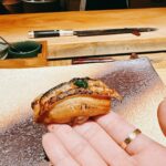 Ring Liao Instagram – 紅紅火火的新年
必須穿新衣吃好料揭開序幕🥰
希望新的一年都可以像今天這樣～每天都是幸福日！

平常不穿紅色的我
大過年的必須要應景一下🧨
上身是 @wave_shine 的刷毛Bra Top
好喜歡這種摸起來像熊寶寶的材質
看了就很欠抱有沒有😆

外搭的麂皮刷毛背心也是他們家的～
黑紅配絕對不會錯，又美又颯！
過年怕穿紅色太老氣的,可以像我這樣搭唷！

#WaveShine
#美波第一品牌
#美波神器
#讓美麗變簡單 鮨佐樂 Omakase
