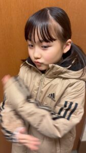 Ririsa Miyazaki Instagram - SNSでよく見るダンスを踊ってみました🪩