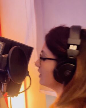 Rishi Rich Instagram - RISHI RICH - KIRANEE - EP COMING SOON ✨🎤🎼🎵✨✨🎸🥁