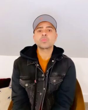 Rishi Rich Instagram - A Big Thank you to you all attending my online talk tomorrow where I will be discussing my Mentorship Program 2024 launching end of this month. If you still want to join my live discussion go to my link in bio and get your FREE admission and I ll see you there tomorrow.! For any information on my Mentorship program please email me STUDIO@MUSICBYRR.COM and you will receive an outline to the various programs available.Here’s my brother Jay Sean talking about his journey since the beginning and how I took him under my wing. It’s no secret that the chemistry between Jay and Myself in the studio has always been magical ever since💫. @jaysean