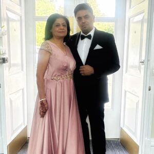 Rishi Rich Instagram - Happy birthday Mum ❤️. My First Friend, My Best friend. A Mothers love is the purest love you will find. Thank you for always being there for me , for Teaching and Guiding me about Morals and Respect. Blessings always 🙏🏼💫 Swipe ⬅️for some recent memories. Love you ❤️. @harjit22kaur