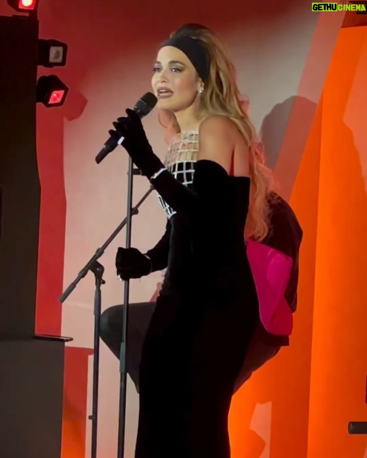 Rita Ora Instagram - Thanks for inviting me to sing for you @audemarspiguet @tamararalph such a stunning venue 🎀💕 #ad Paris, France