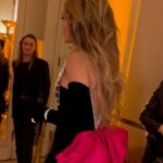 Rita Ora Instagram - Thanks for inviting me to sing for you @audemarspiguet @tamararalph such a stunning venue 🎀💕 #ad Paris, France