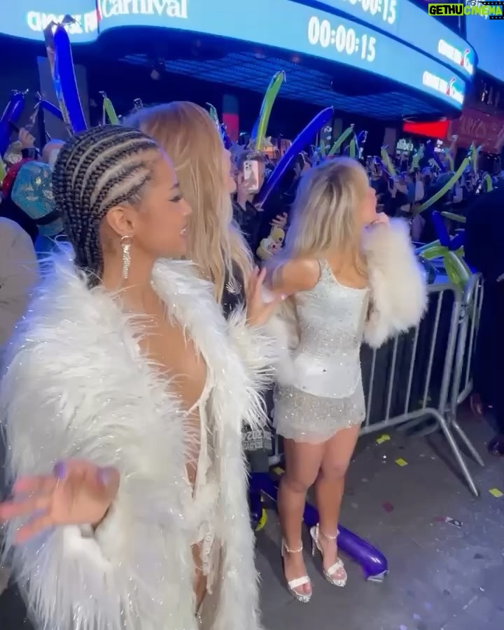 Rita Ora Instagram - HAPPY NEW YEAR from New York π½π What an unforgettable night presenting in Times Square with @ryanseacrest!! Just found out we got the highest rating in 3 years!!! Wow!! 2024 I canβt wait to see you all in 2024 ππβ¨ Times Square, New York City