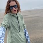 Rita Ora Instagram – Happy Boxing Day from me and some misty beach content, sand dunes and nature hunaaayyy 🥹❤️ I hope you all had a great Christmas! Ps. I tried to re-enact the yellow video by Coldplay by realised I needed more rain and a yellow rain coat 😝