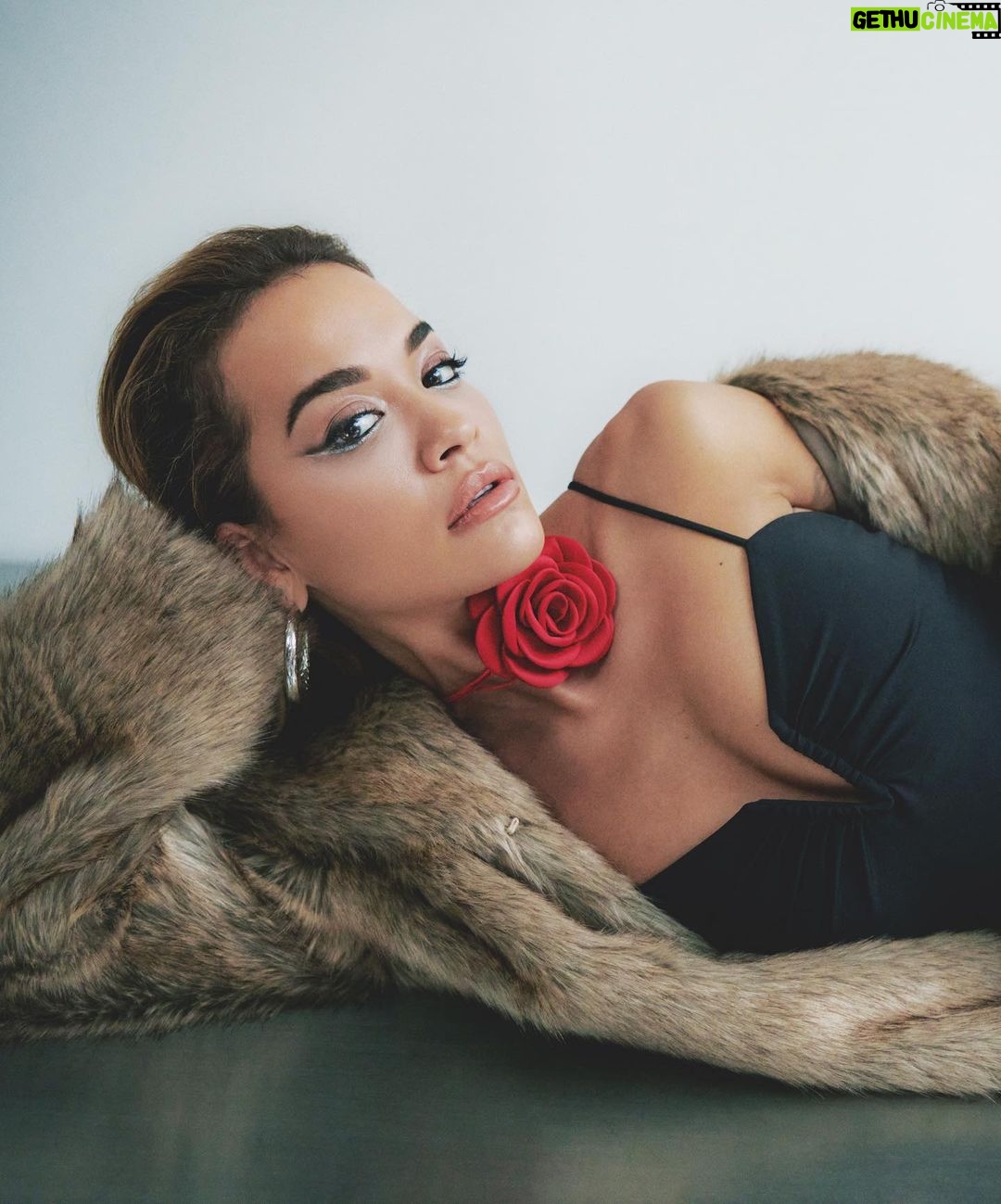 Rita Ora Instagram - I’m so excited to share the next stage of our journey just in time for the holidays. ✨ For me, the holiday season is all about spending time with loved ones and hitting all the fabulous festivities. With this new collection, I hope people can find a few pieces that truly help them look and feel their best. The pieces in this collection are designed to become wardrobe staples that can be loved, worn and shared season after season. Rita Ora X Primark II is in-stores now, available to shop globally and on click and collect in the UK ! #AD #ShowYourOra #Primark