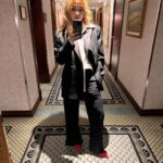 Rita Ora Instagram – Here’s me and randomness, going back to 🇽🇰 and basically living it large. Vlog coming soon. Yep… 👍🏼