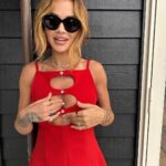 Rita Ora Instagram – Merry Xmas 🎄 love and happiness to you all! Here’s to 2024! ❤️🎄🥰❤️❤️❤️❤️❤️
