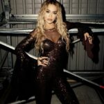 Rita Ora Instagram - WHO’S THAT BEHIND THE MASK?! 👀🤫 What a final full of surprises on @maskedsingeruk tonight!!! 🎭