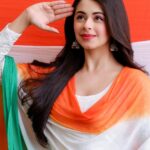 Ritika Badiani Instagram - Happy Republic Day 🇮🇳 #Happy75thRepublicDay #RepublicDay #ProudIndian #26thJanuary #JaiHind