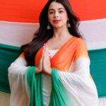 Ritika Badiani Instagram - Happy Republic Day 🇮🇳 #Happy75thRepublicDay #RepublicDay #ProudIndian #26thJanuary #JaiHind