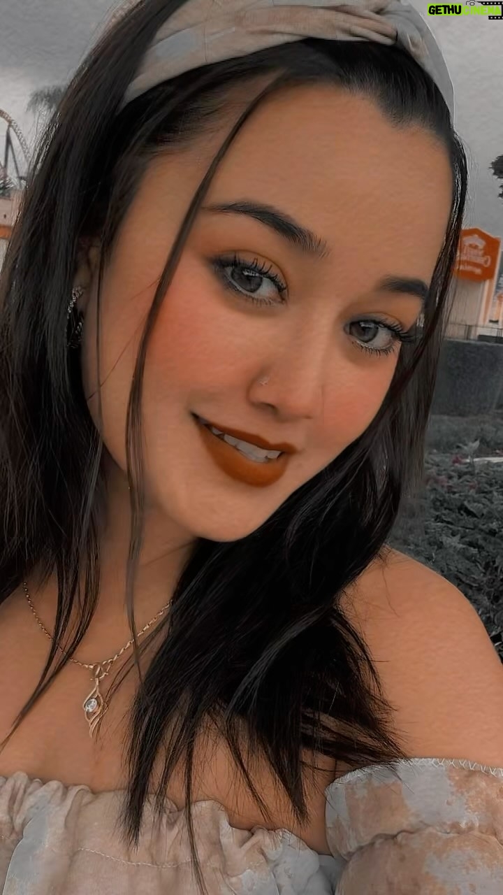 Riyasha Dahal - 9.6K Likes - 🥰🥰
