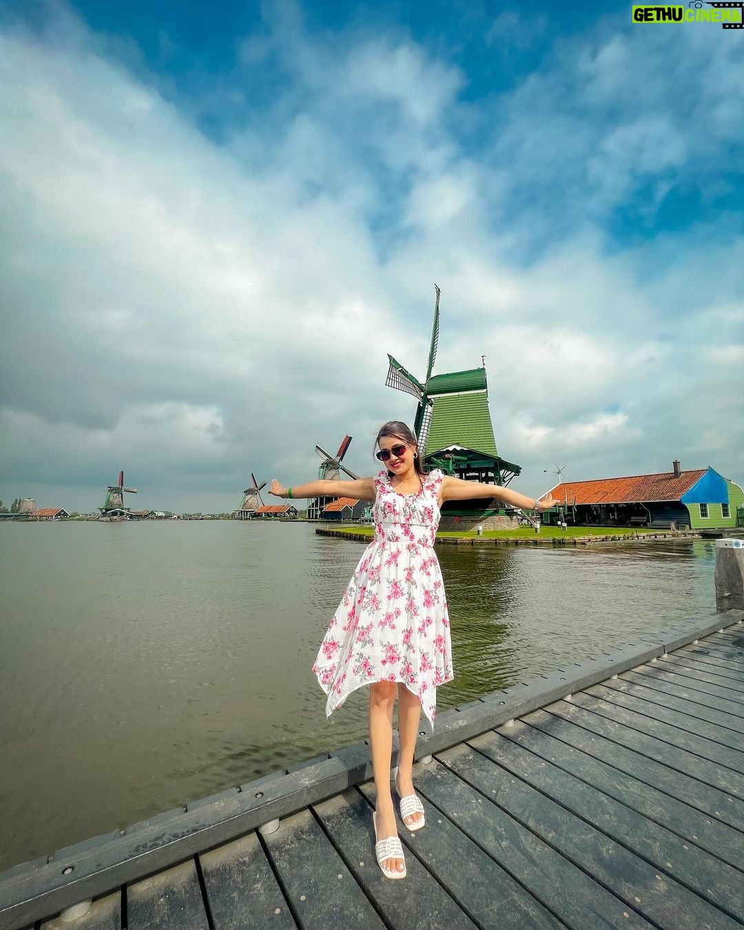 Riyasha Dahal Instagram - I can never express in word how beautiful Netherlands is. ♥️ Amsterdam, Netherlands