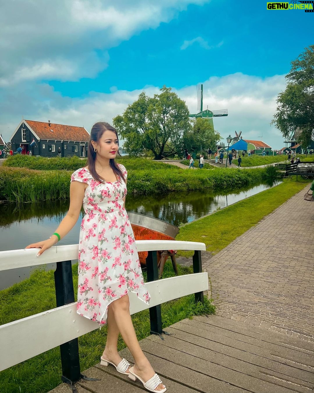 Riyasha Dahal Instagram - I can never express in word how beautiful Netherlands is. ♥️ Amsterdam, Netherlands