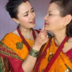 Riyasha Dahal Instagram - अर्को जन्म हजुरकै छोरी हुन पाऊँ। 🙏🏻 @niru.dahal.1000 ♥️♥️ #1stmondayofshrawan #momdaughter