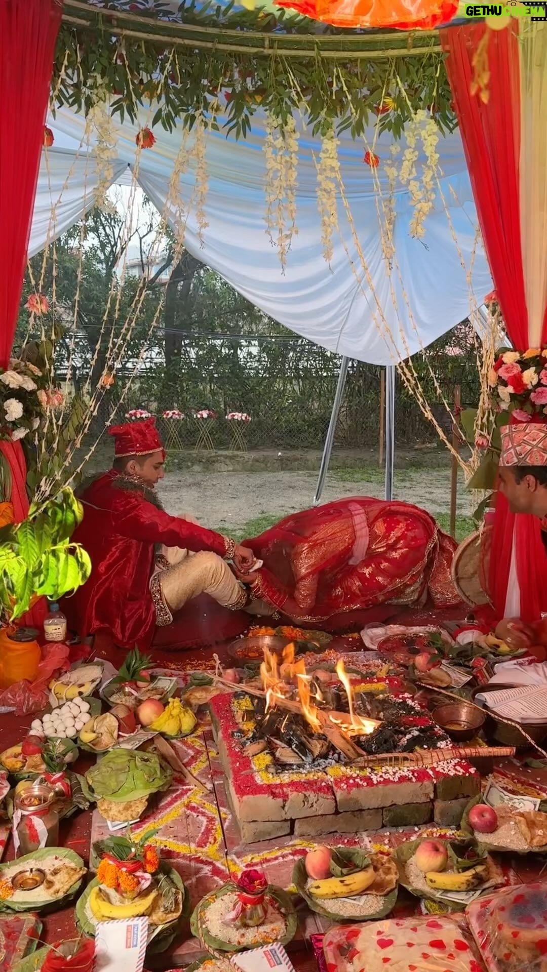 Riyasha Dahal - 16.5K Likes - Maya le diyeko “ek suka” chai haina, “ek hajaar” chai thiyo… 🤣🤣 @mystic_victor ♥️ #newsong #mayalediyekoeksuka