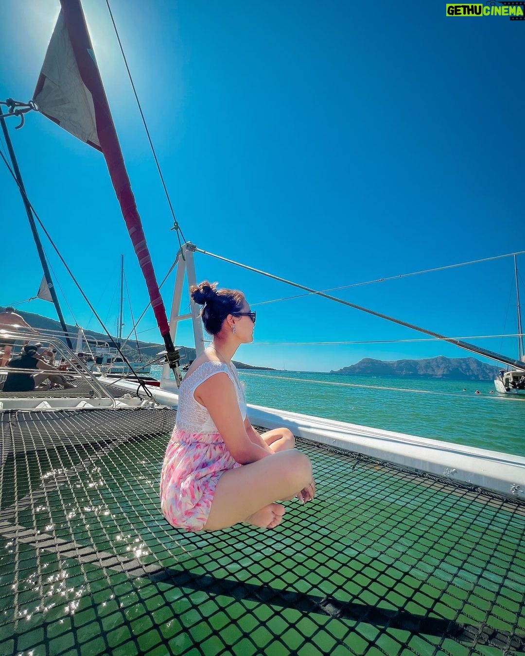 Riyasha Dahal Instagram - At the seaside, good vibes become the soundtrack of a beautiful life. Santorini