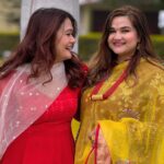 Riyasha Dahal Instagram - ‘Pukule’ को पास्नी 🤌❤️ #friendshipgoals Bhairahawa