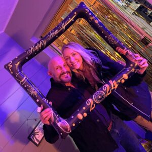 Robert Anthony Fish Instagram - Happy 2024, MY Wife @theerinkayla I Love you!

..Always. 🙏 ❤️
