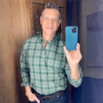 Robert Gant Instagram - Excited to be back on set! It’s going to be a somewhat…harrowing one. More at some point soon! #actorslife #grateful