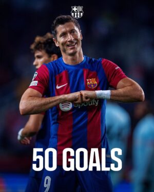 Robert Lewandowski Instagram - 🤜5️⃣0️⃣🤛
