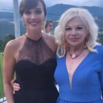 Roberta Giarrusso Instagram – Che grande dispiacere cara Sandra ti ammiravo tantissimo una donna gentile,garbata, di una solarità e di una bontà come poche. Avevi sempre una parola buona per tutti ho un ricordo di te bellissimo 
Mi avevi scritto qualche giorno fa per farmi gli auguri dello spettacolo.
Te lo dedicherò e so che lo guarderai da lassù 
Che dispiacere immenso 
❤️❤️❤️❤️