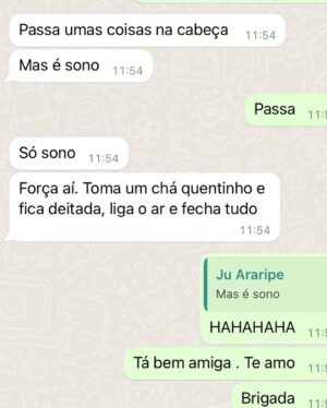 Roberta Sá Instagram - Esse fim de semana foi o primeiro que a gente resolveu sair pra se divertir. Não tinha trabalho e a gente foi prestigiar amigos, viver reencontros e a catarse de @caetanoveloso na @arenajockey . 

1. Sem samba não dá @pedro_seiler 
2. Não dá mesmo né? @clarissesette @moaluz @marcellemotta @wanderleymonteiro 
3. Matando saudade @marianaximenes 
4. Aplaudir amigos é bom demais @pretinhodaserrinha @albertocontinentino 
5. Valentim o pinguim
6. É sono, só sono @araripejuliana