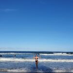 Roberta Sá Instagram – Saindo do mar e lembrando que estou no Pré-Carnaval de Fortaleza 💦 

📍 Sábado, 13/01, às 21h, no palco do Aterrinho da Praia de Iracema.