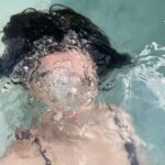 Roberta Sá Instagram – Água-viva 🪼 🩵