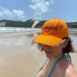 Roberta Sá Instagram - Paraíso perto, sorriso aberto, pronta pra minha Natal. Polo Petrópolis às 22h. Antes, no mesmo palco, tem minha mana @khrystal com um showzaço!! Samba aqui, samba ali Sambasá! Vem!