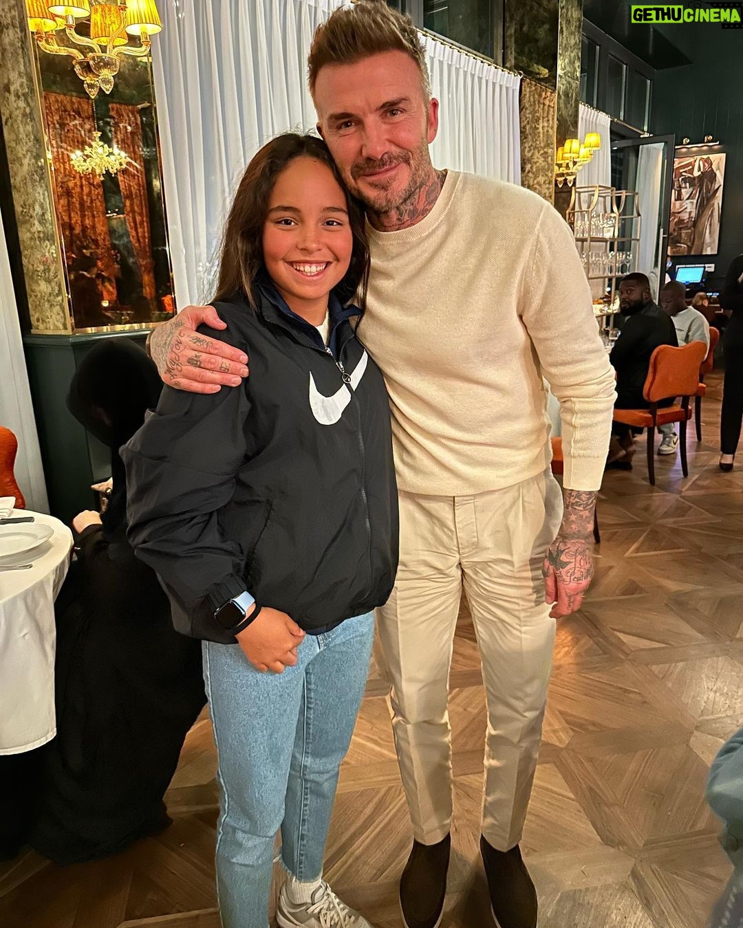 Roberto Carlos Instagram - Um pouco desses 25 dias aqui no #qatar2022 The Chedi Katara - a GHM hotel