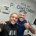 Roberto Carlos Instagram – Mais um dia de tratamento na clínica @promethiumhormones com o @dr.al_realhealth Thanks doctor por todo el cuidado y cariño conmigo . Dr. Al Promethium Medical