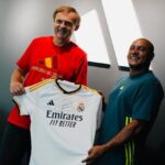 Roberto Carlos Instagram - Always a pleasure to meet my friend! See you soon ⚽️