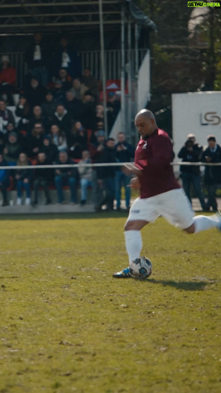 Roberto Carlos Instagram - AD | It’s here! Check out the full Dream Transfer film to get all the action from mine and @enialuko first Sunday League games. #DreamTransfer #eBay #FootballBeyondBorders